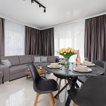 Sun Towers Lux Apartments By Renters Prestige Swinoujscie Exterior photo