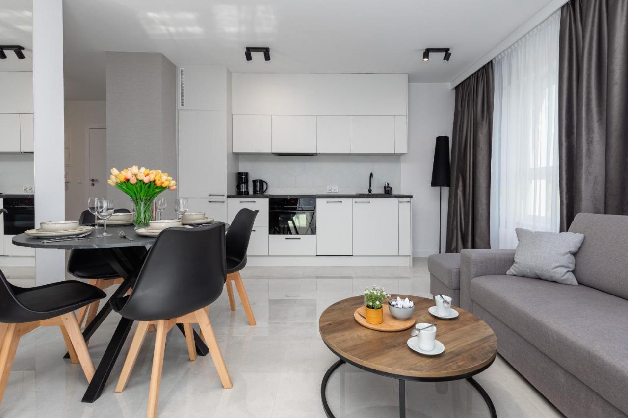 Sun Towers Lux Apartments By Renters Prestige Swinoujscie Exterior photo