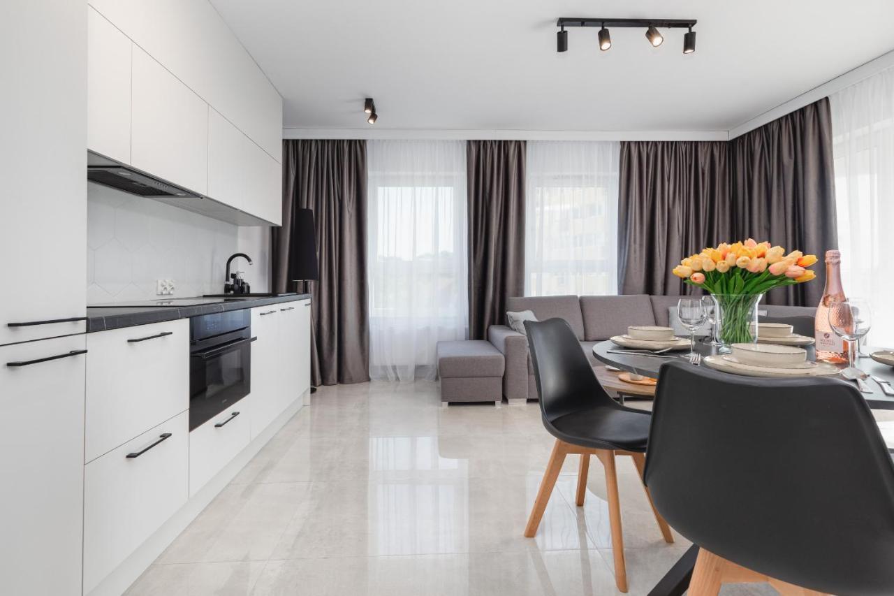 Sun Towers Lux Apartments By Renters Prestige Swinoujscie Exterior photo